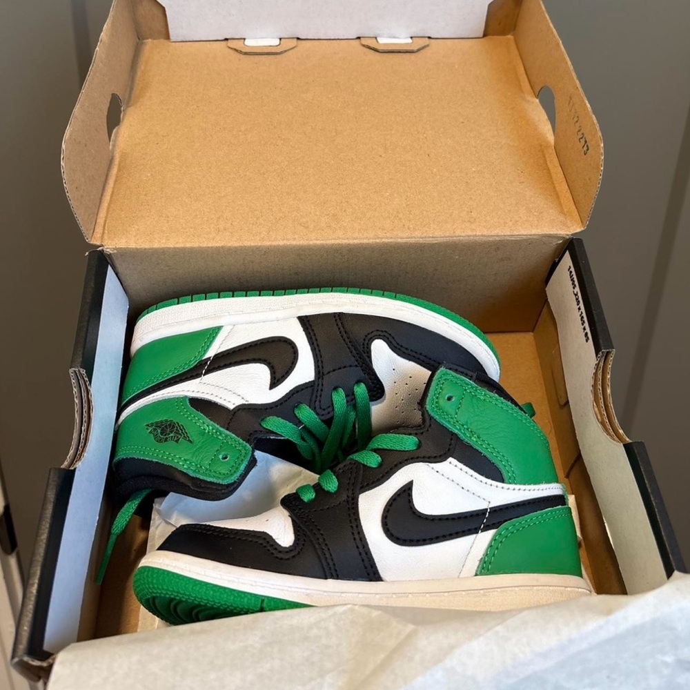 JORDAN 1 RETRO HIGH OG TD 'LUCKY GREEN'